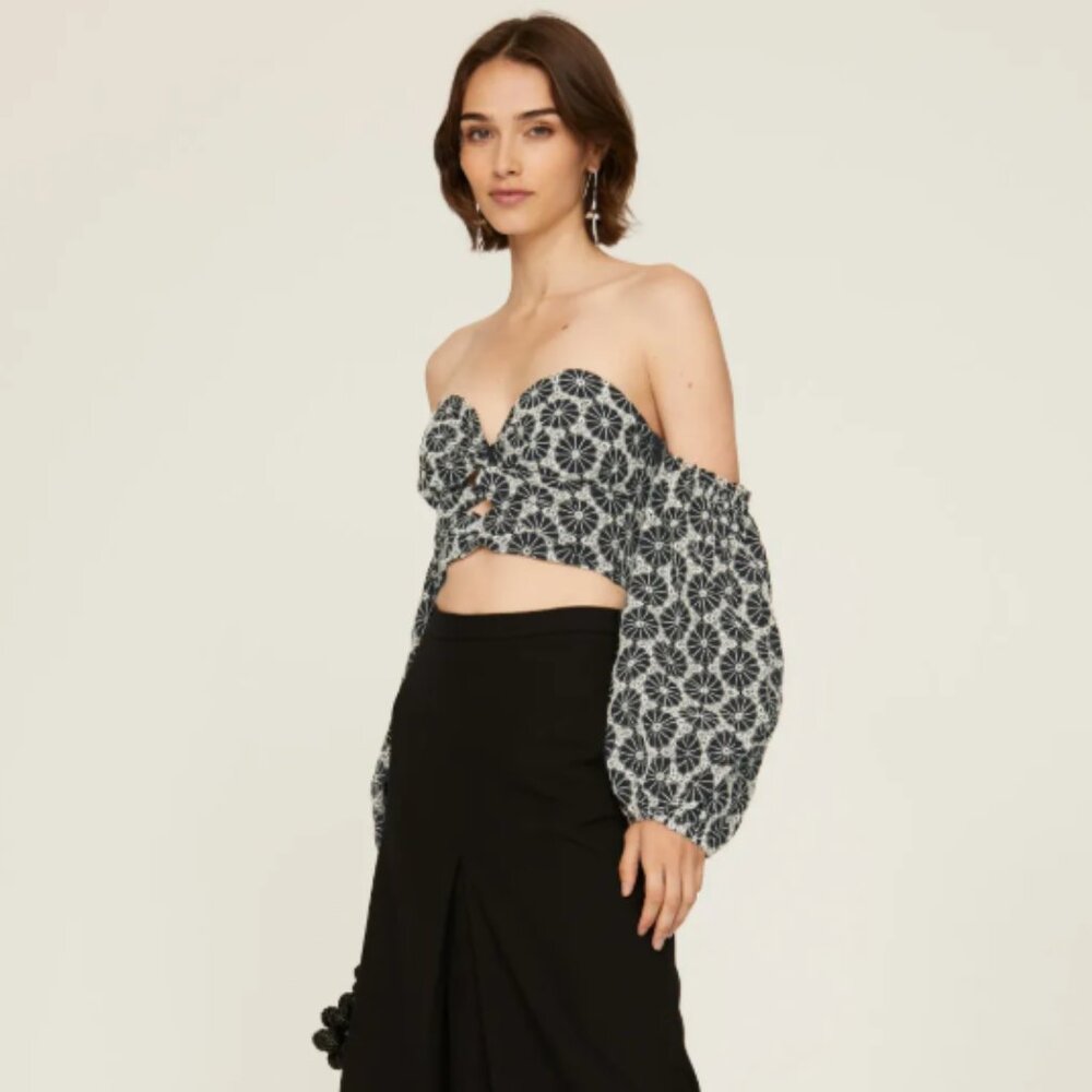 Bardot Kaela Broderie Top Cropped Embroidered Size L